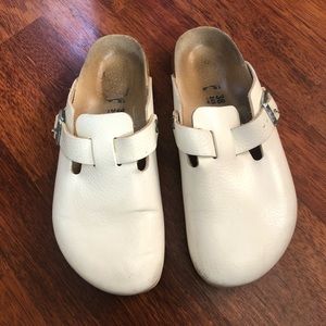 Birkenstock Boston Leather Clogs Size 38